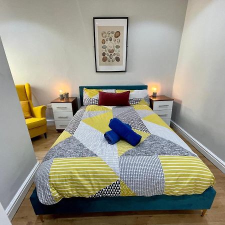 1 Bed 2 Person Apartment City Centre Cardiff Bagian luar foto
