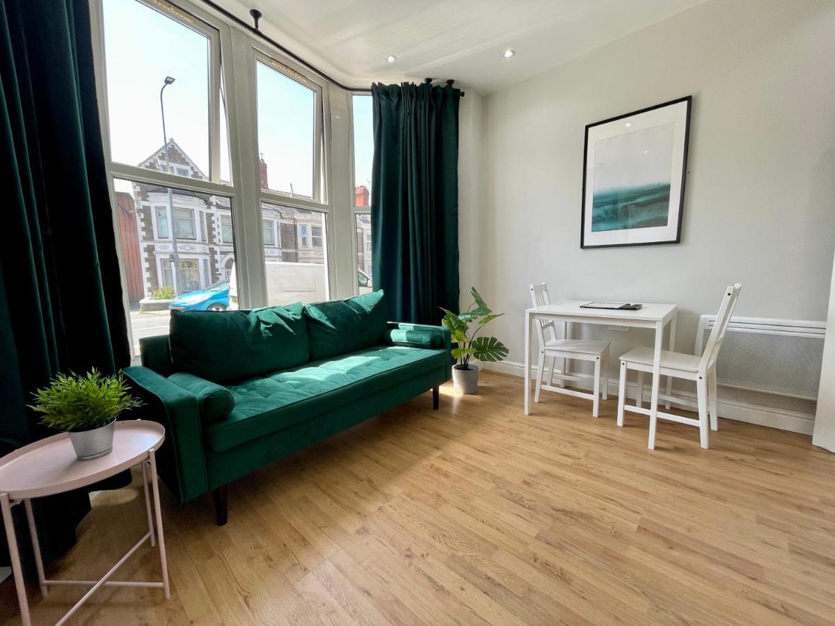 1 Bed 2 Person Apartment City Centre Cardiff Bagian luar foto